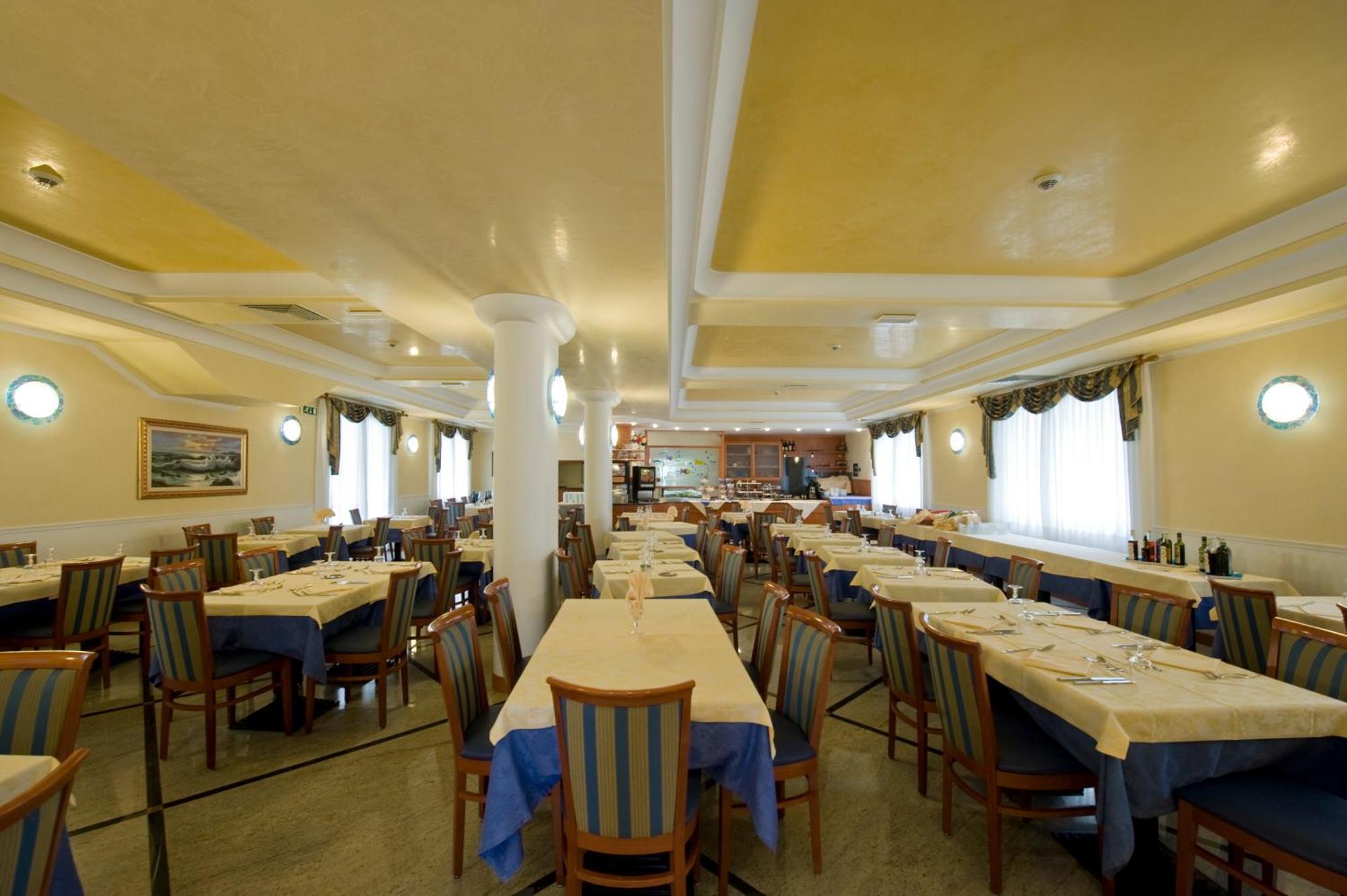 Hotel Hollywood***S Lido di Jesolo Exterior foto