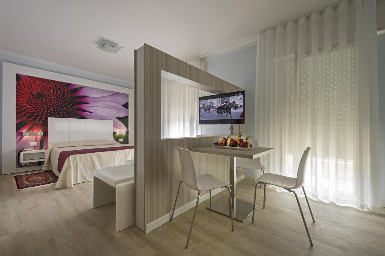 Hotel Hollywood***S Lido di Jesolo Exterior foto